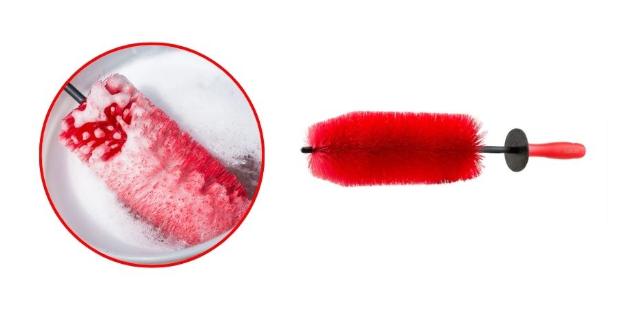 Red Rocket kartáč na kola | flexibilní detailing brush