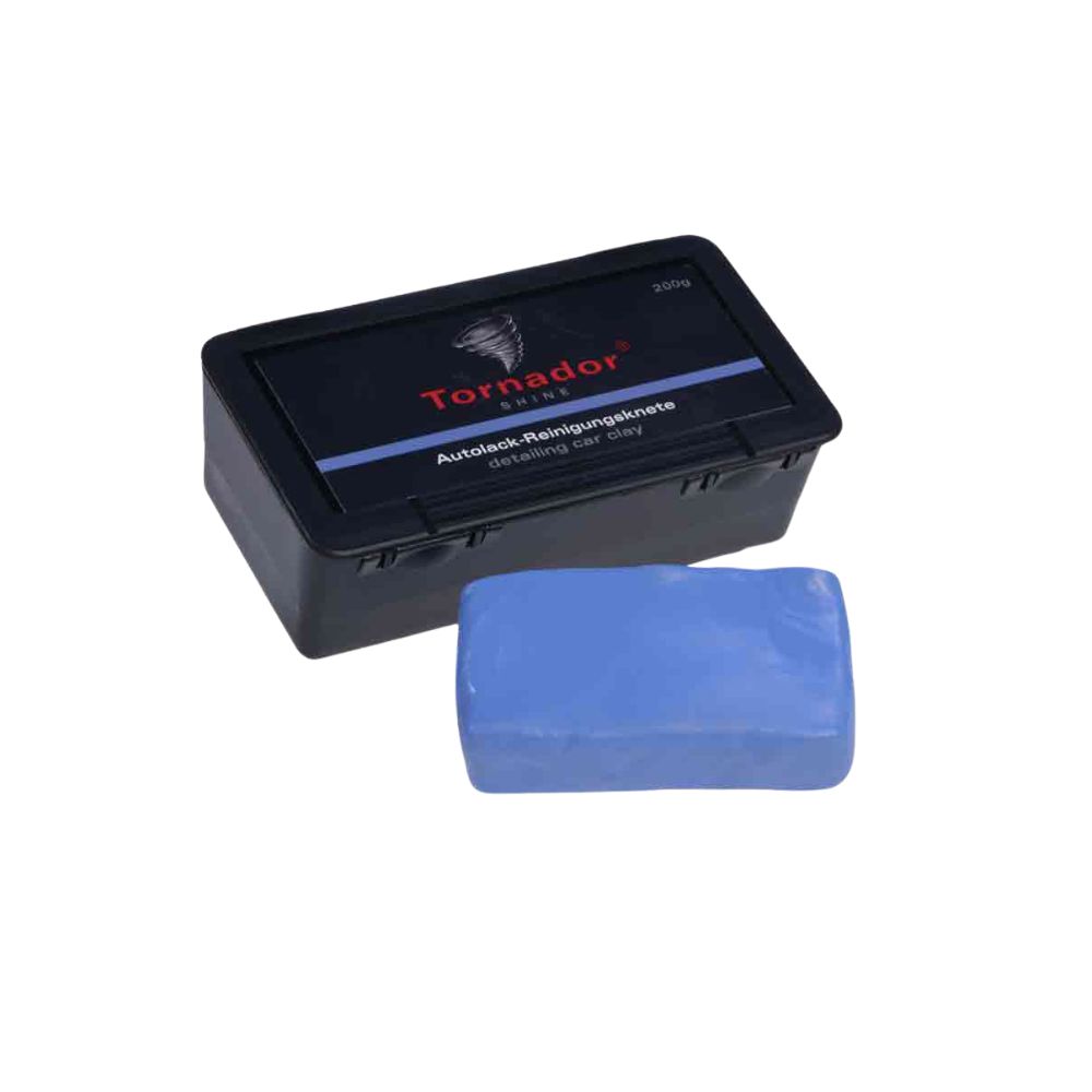 Šetrná a univerzální dekontaminační hmota. Vhodná pro jemné až střední znečištění laku. Po použití je povrch připravený k finálnímu leštění jemnou pastou.