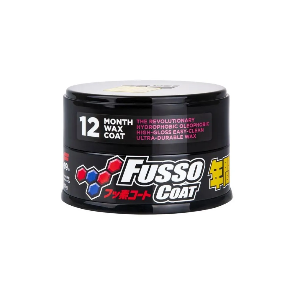 Soft99 Fusso Coat 12 Months Dark – prémiový syntetický vosk pre tmavé laky s extrémnou trvanlivosťou a hydrofóbnym efektom.